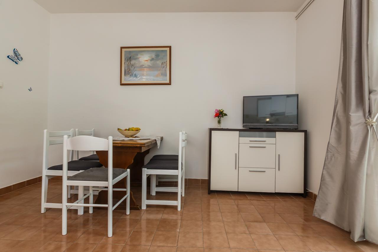 Apartman Mila Kaštela 外观 照片
