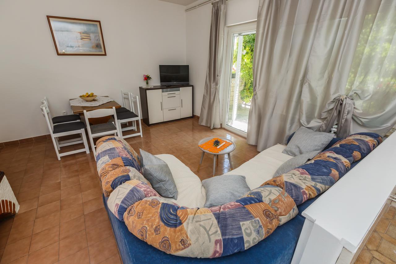 Apartman Mila Kaštela 外观 照片